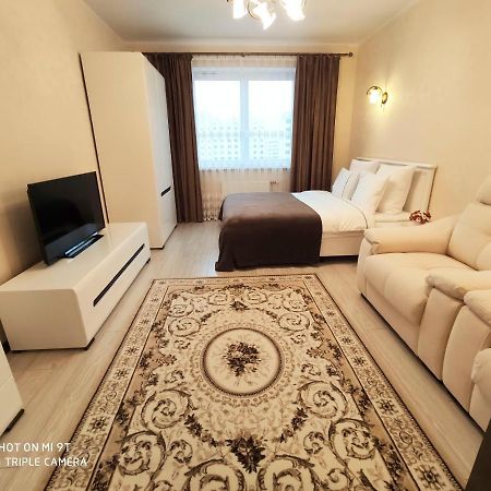 Comfort Apartments - Bright Family Suite Grodno Eksteriør bilde