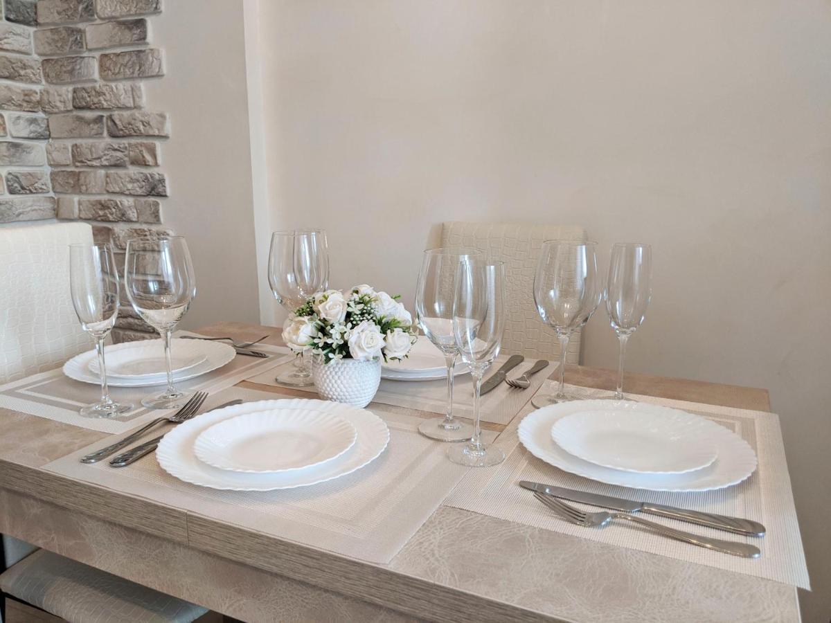 Comfort Apartments - Bright Family Suite Grodno Eksteriør bilde